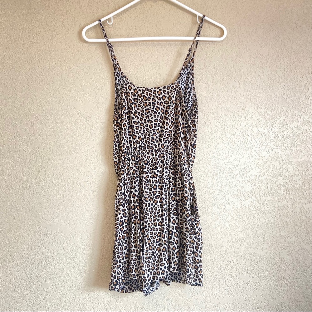 H&M Leopard Print Romper With Pockets - image 2